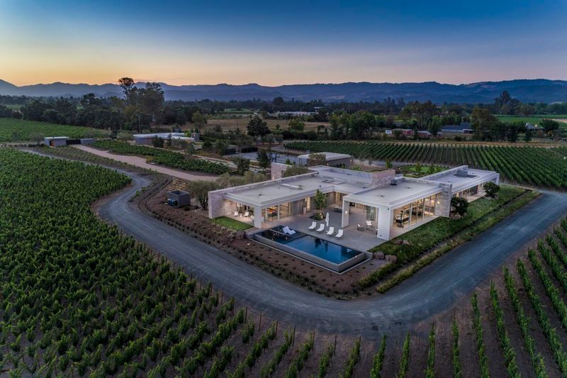 By Late 2025, These 6 California Homes Will Cost More, Especially These 4 Climbing Fast - Decor Hint Large Properties In Scenic Wine Regions