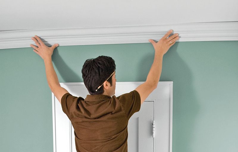 Budget-Friendly Ways To Make Your Home Look More Expensive - Decor Hint Crown Molding Magic