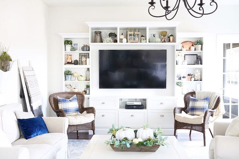 13 Features Buyers Are Starting To Avoid In Modern Nevada Homes - Decor Hint Oversized Built-In Entertainment Centers