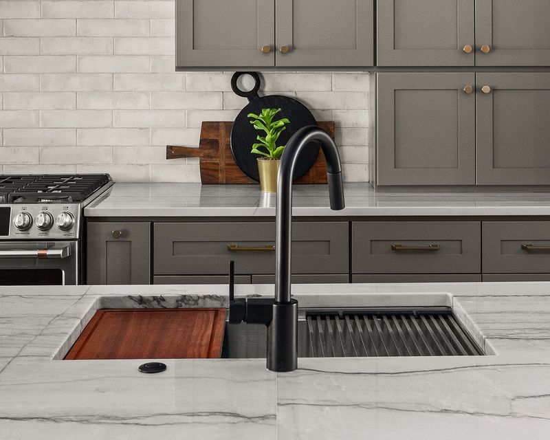 10 Kitchen Items That Drain Charm From Tennessee Homes (And 9 Stunning Upgrades Designers Swear By To Transform Your Space) - Decor Hint Matte Black Fixtures That Scream Sophistication