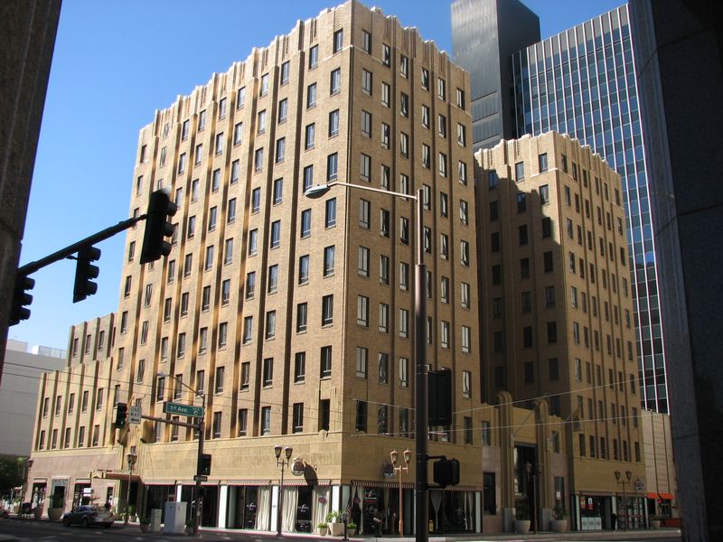 In 2025, These 10 Phoenix Condos Will Skyrocket In Value And These 3 Are Leading The Charge - Decor Hint Orpheum Lofts Harmonize History With Luxury