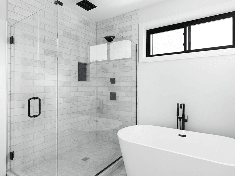 9 Bathroom Styles That Are On Their Way Out By The End Of The Decade (And 9 That Are Timeless) - Decor Hint Outdated: All-Glass Shower Doors