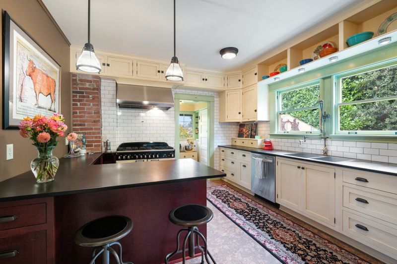 16 Nostalgic Kitchen Ideas Designers Wish Would Make A Comeback Soon (Plus 6 Special Ones) - Decor Hint Telephone Nooks