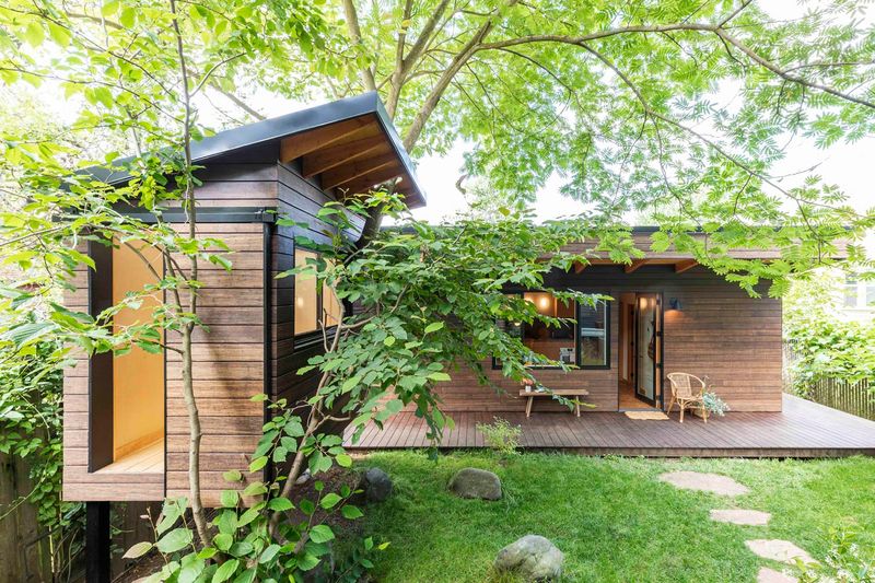 Oregon Real Estate Shake-Up: 8 Home Types On The Decline (And 6 That Are Thriving) - Decor Hint ADU-Ready Properties Taking Off