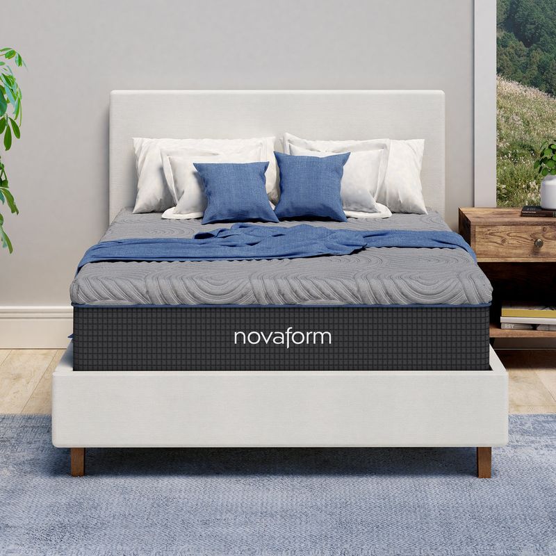 10 Things You Should Never Keep In Your Bedroom & 10 Items Everyone Needs - Decor Hint Comfortable Mattress (everyone needs)