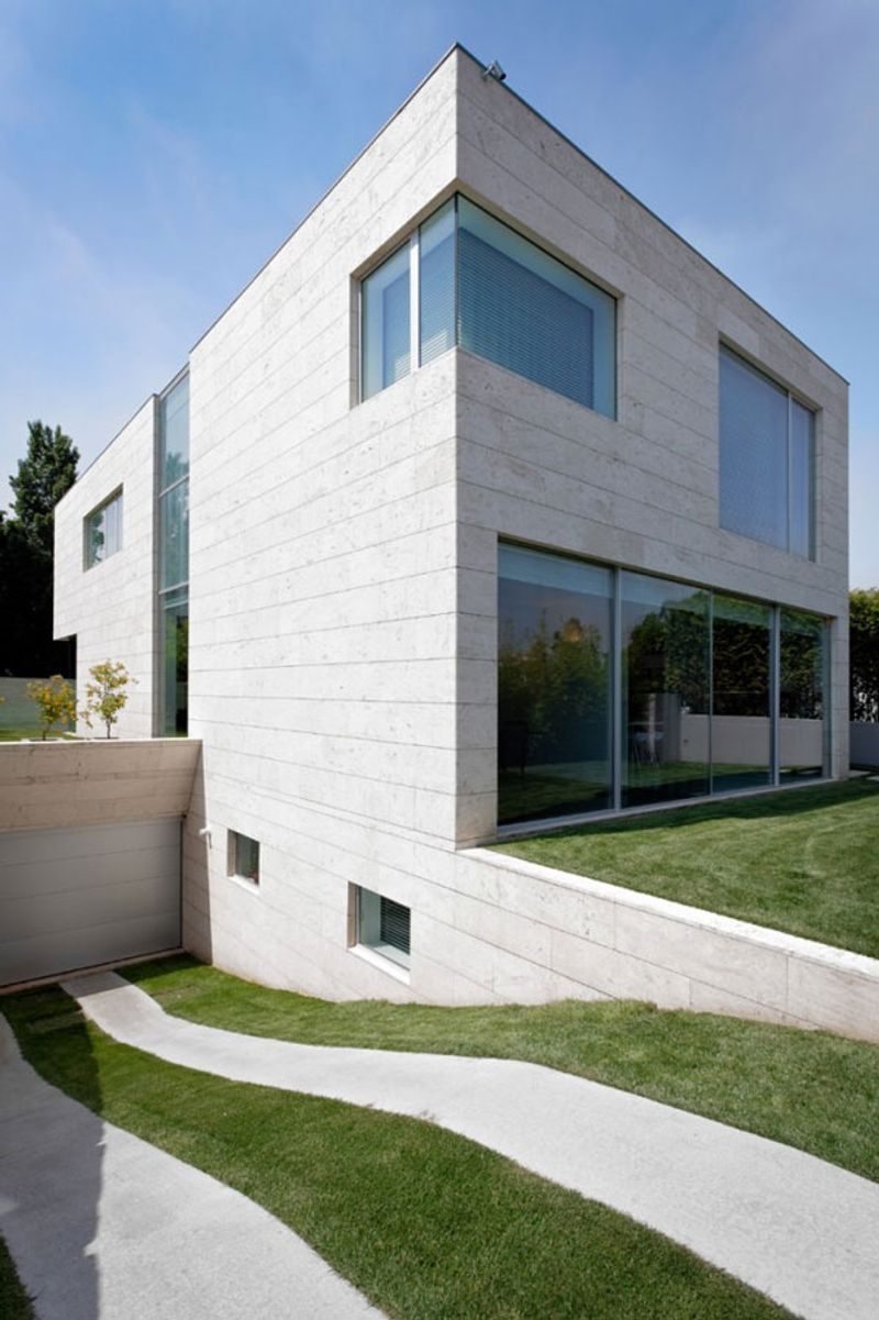 11 Of The Best Two-Bedroom Contemporary House Plans That Blend Style & Function - Decor Hint Minimalist Cube Design