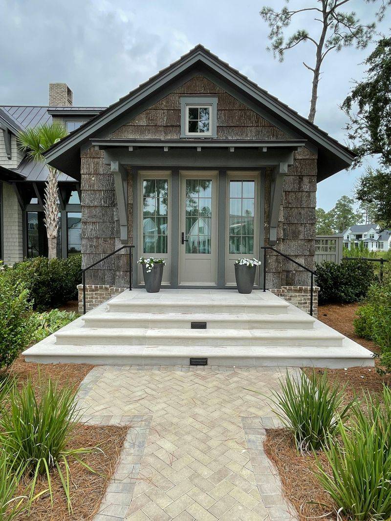Shingle Siding Brings Timeless Texture