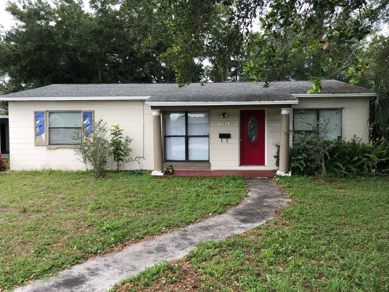 Florida's 12 Home Designs That Could Be History In The Next Decade - Decor Hint Concrete Block Ranches: The Fading Workhorses