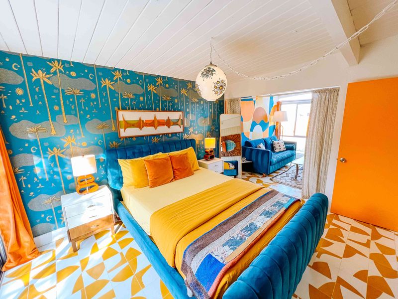 Transform Your Home By Letting Go Of These 20 Outdated Trends - Decor Hint Overmatched Rooms