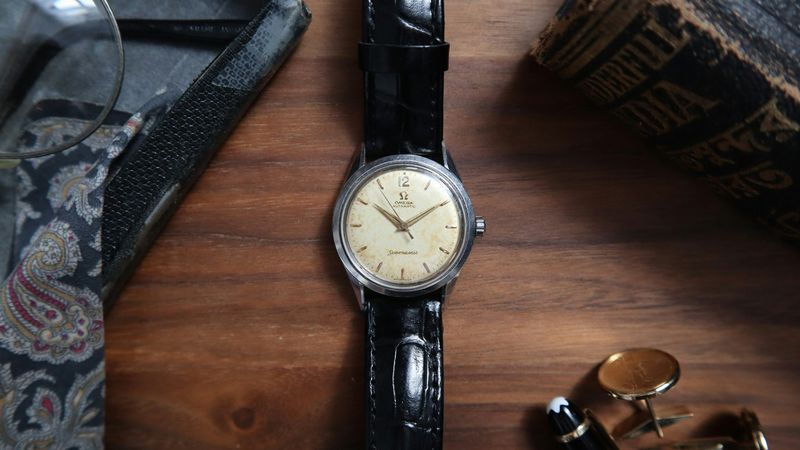 The 12 Most Overrated Antiques In 2025 (And What To Collect Instead) - Decor Hint Antique Clocks: The Time-Consuming Money Pits