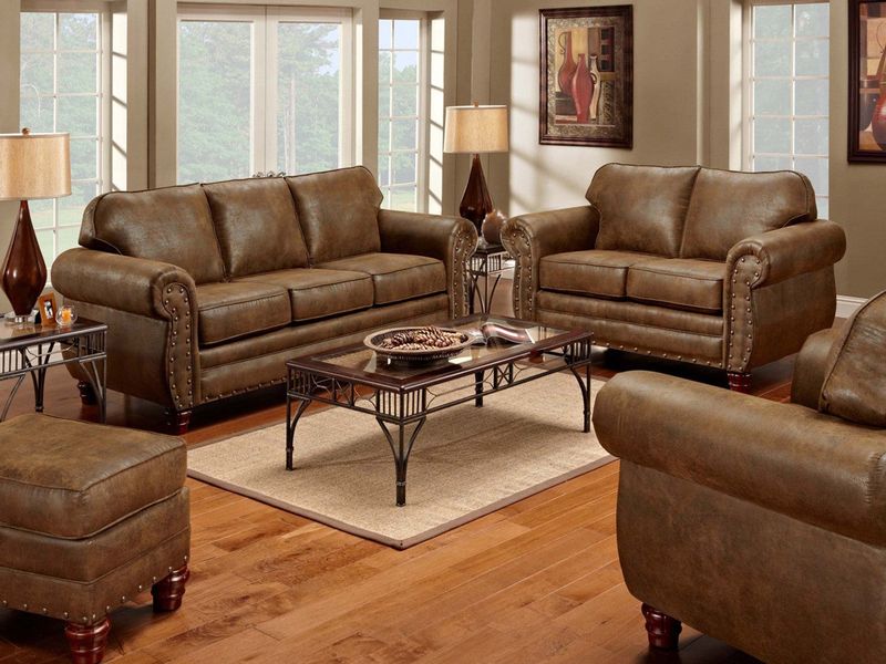 6 Treasures Arizona Collectors Expect To Rise In Value And 5 Set To Drop - Decor Hint Worn leather furniture with dated silhouettes