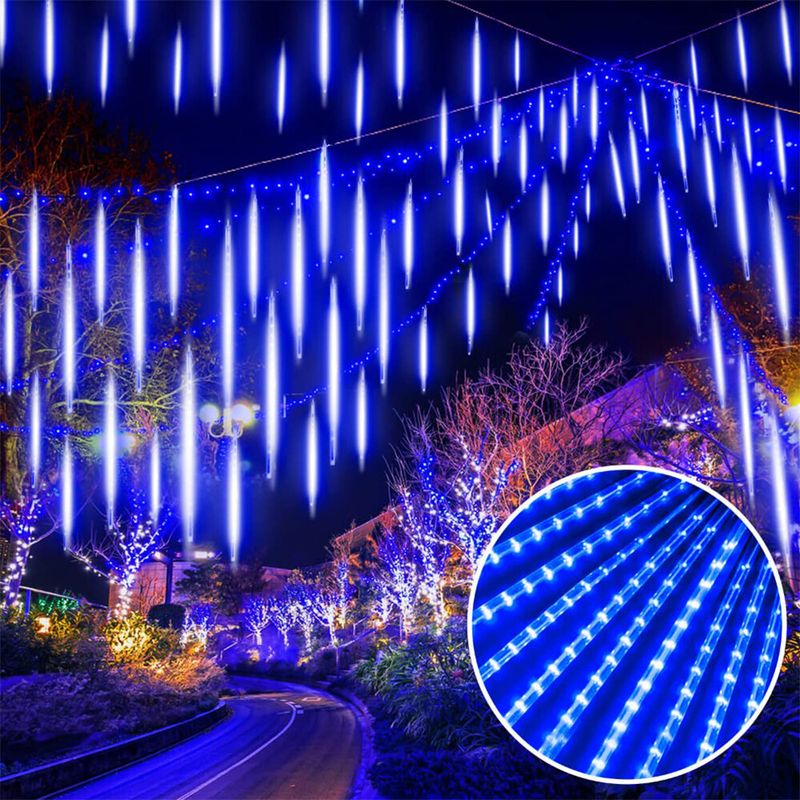 The 9 Outdoor Pieces Rhode Island Pros Nix And 8 That Belong On Your Porch - Decor Hint Overly bright string lights (nix)