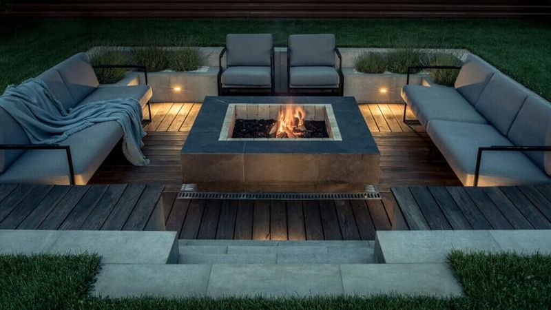 Outdoor Living Room Setups