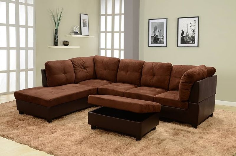 Dallas Designers Reveal 13 Sofa Colors That Are No Longer In Style - Decor Hint Faded Favorites