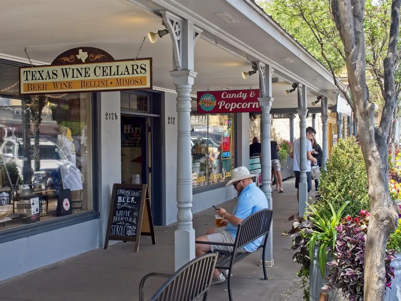 Iconic Texas Porches That Define Southern Living - Decor Hint Historic Courthouse Square Porches