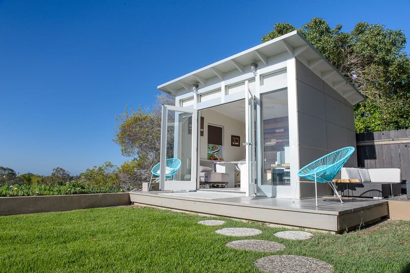 Florida's Most Loved Outdoor Nooks Everyone's Raving About - Decor Hint Outdoor Office Nooks