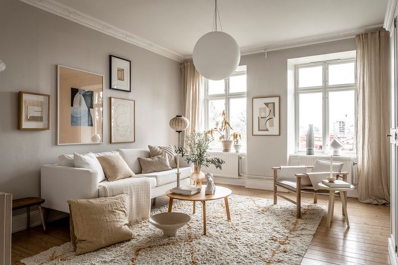 17 Tips On How To Decorate Your Home When You're Feeling Indecisive - Decor Hint Start with Neutral Walls