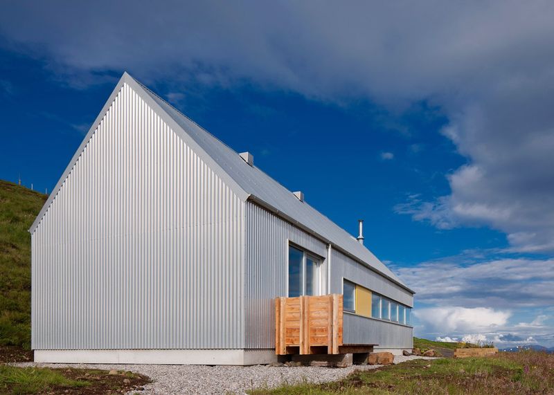 Tour 11 Tiny Homes Built From Recycled Materials - Decor Hint Corrugated-Metal Cabin