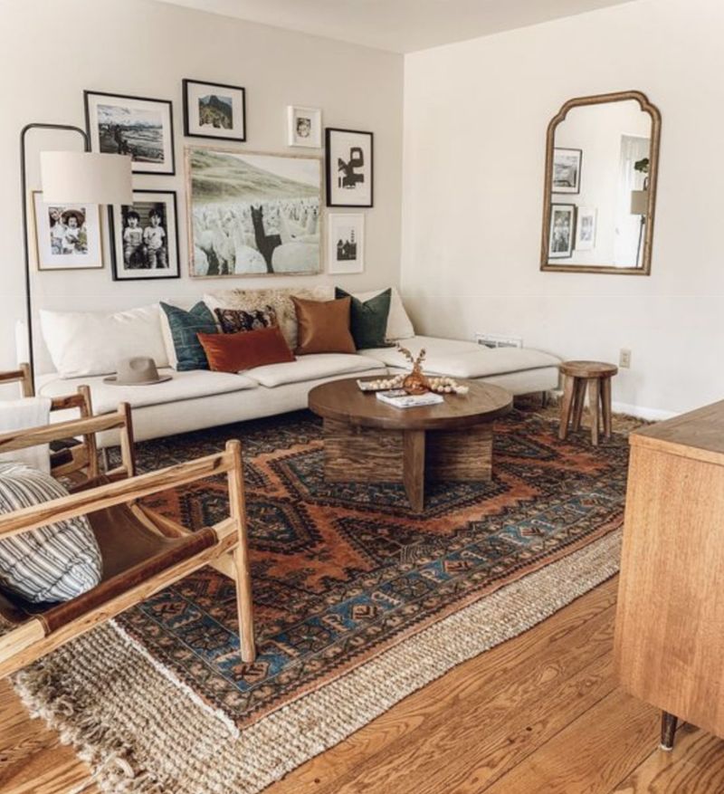 13 Timeless Design Trends Interior Experts Are Loving Again This Year - Decor Hint Woven Textures and Artisanal Rugs