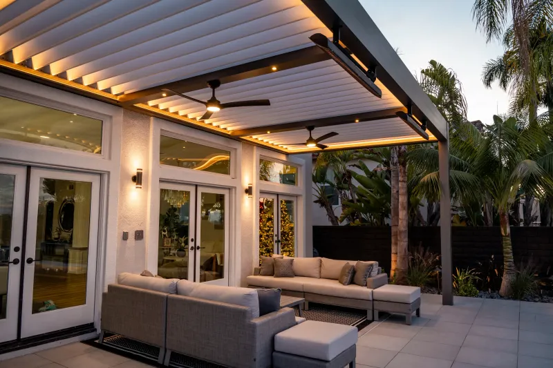Pergolas With Retractable Canopies