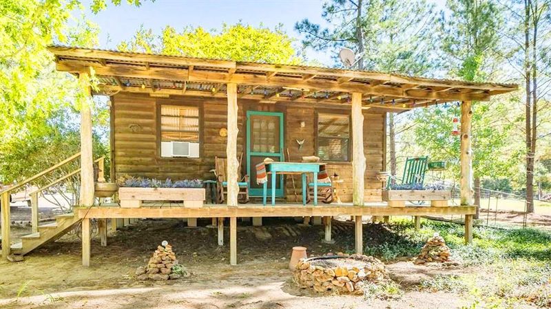 22 Coolest Tiny Homes On Wheels Cruising Around Texas - Decor Hint Forest Cabin Tiny