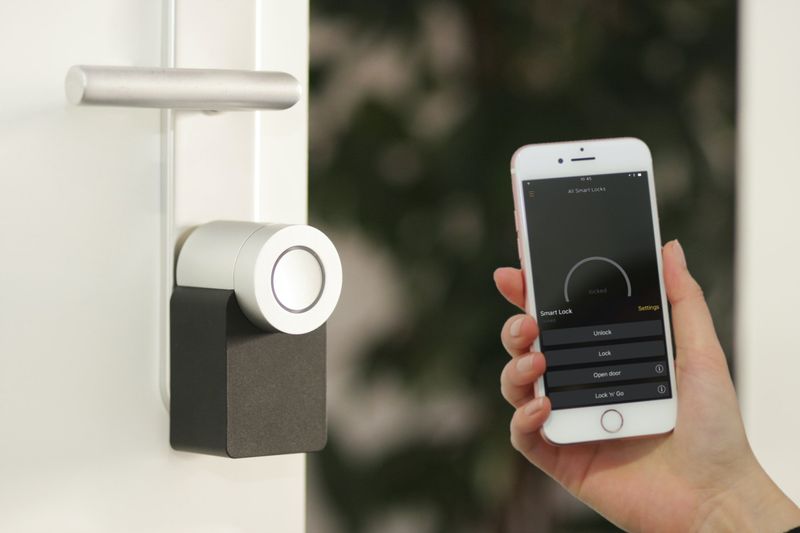 Buyers Want These 6 Home Features - But They're Steering Clear Of These 3 - Decor Hint Smart Home Technology