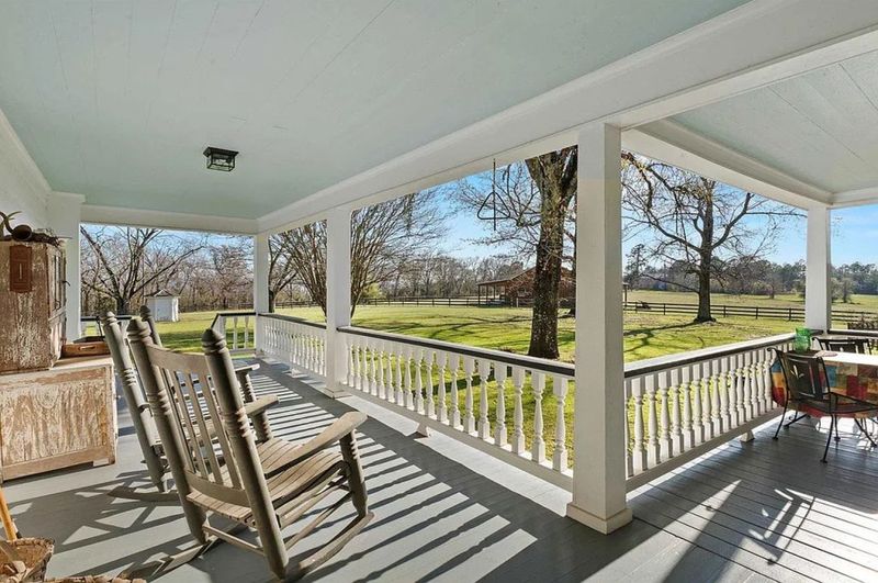 Step Inside The Historic 1856 Texas Home With 100 Acres And Incredible Scenic Views - Decor Hint Monte Verdi In Context: Comparable Historic Texas Properties