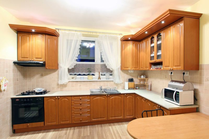 Honey Oak Cabinets From Yesteryear