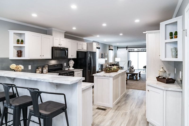 29 Small Double Wide Homes That Offer Big Living - Decor Hint Redman Homes – Advantage Series