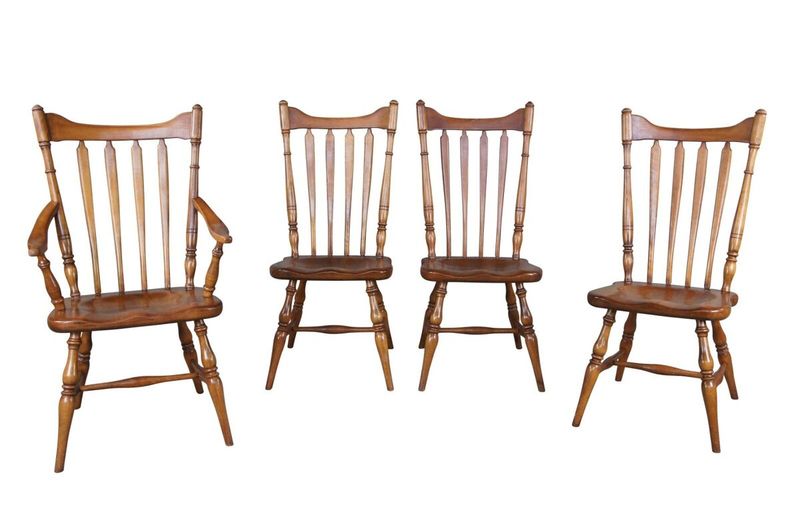 10 Furniture Styles That Are Losing Value In Antique Markets - Decor Hint Dark Brown Colonial Reproductions