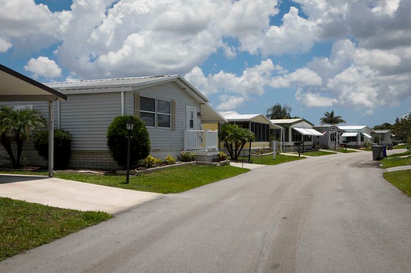Bye-Bye, 12 Rhode Island Homes That May Be Out The Door By 2030 - Decor Hint Outmoded Mobile Homes In Coastal Parks Disappearing