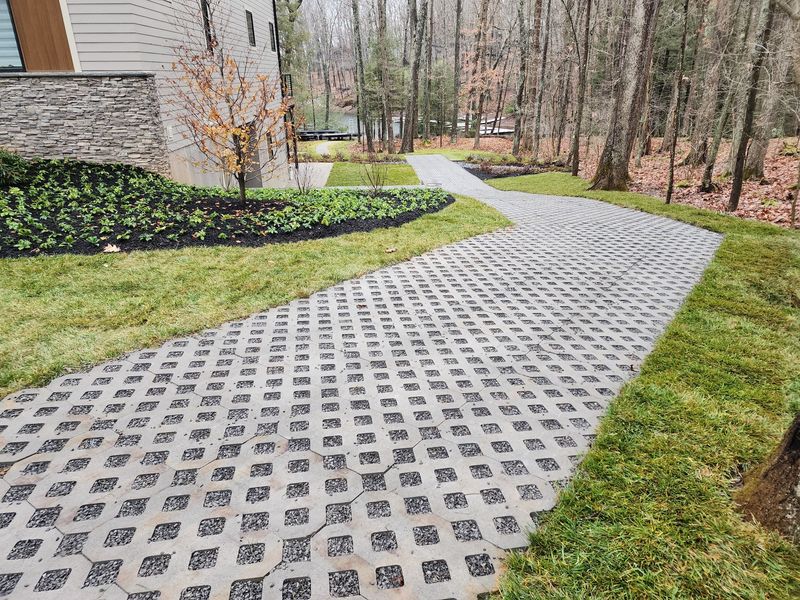10 Desert-Friendly Exterior Design Ideas Perfect For Miami Homes - Decor Hint Porous Driveway Pavers