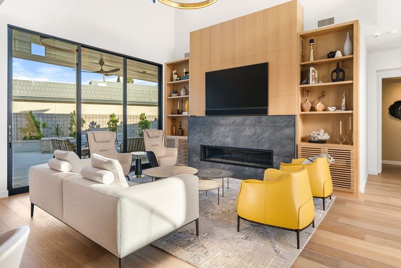 Don't Rearrange Your Living Room Until You See These 16 Layouts - Decor Hint Fireplace Focal Point