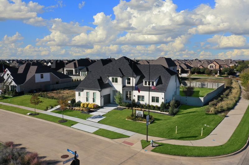 Texas Real Estate Forecast: 7 Homes Likely To Decline By The End Of 2025 (And 13 Gaining Ground) - Decor Hint New Construction In Growing Exurbs