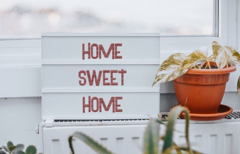 11 Things That Have No Business In Your Home And 7 You're Wasting Your Money On - Decor Hint Word Art Signs