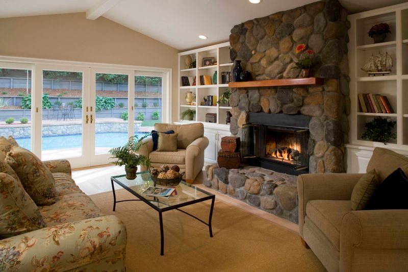 11 Timeless Pennsylvania Decor Touches That Locals Can't Stop Using (And Designers Secretly Love) - Decor Hint Brick Or Stone Fireplaces: The Heart Of Pennsylvania Homes