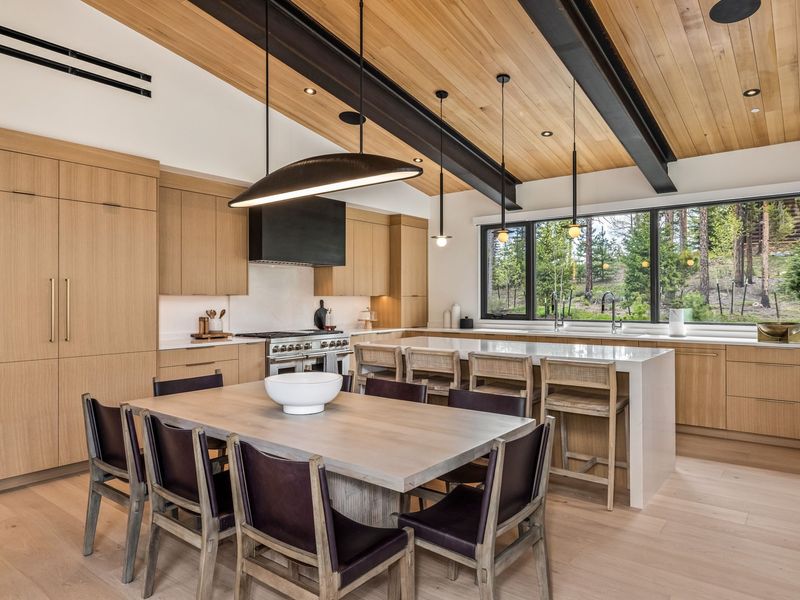10 Features That Cheapen Your Colorado Kitchen (And 10 That Add Instant Class) - Decor Hint Hardwood or Tile Flooring
