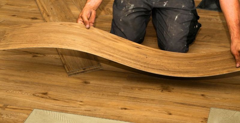 32 Housing Trends Experts Believe Could Hurt Home Values In 2025 - Decor Hint Cheap Vinyl Plank Flooring