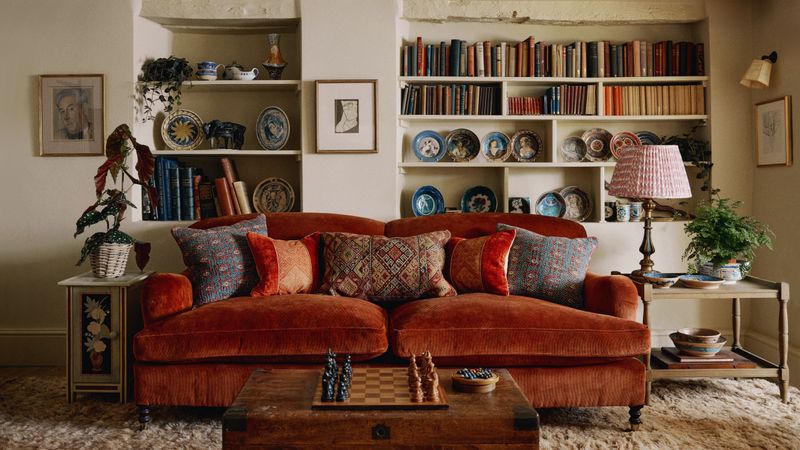 Clear Signs That Your Home Needs Renovation - Decor Hint Poor Lighting Conditions