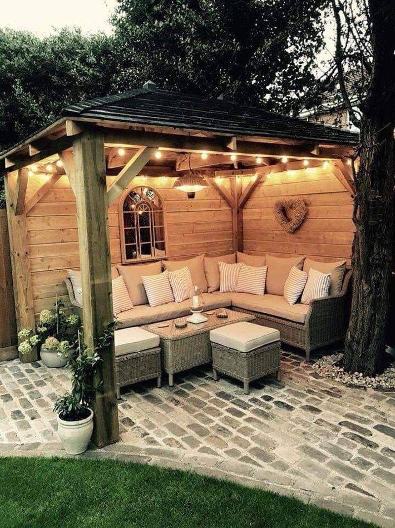Create A Lush Escape 23 Gorgeous Designs For Small Backyards - Decor Hint Cozy Pergola Seating