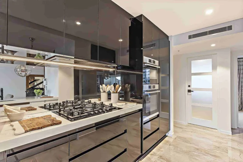 Inside 12 Modern Trends Iowa Experts Warn Against And 7 That Lost All Appeal - Decor Hint Ultra-Glossy Finishes
