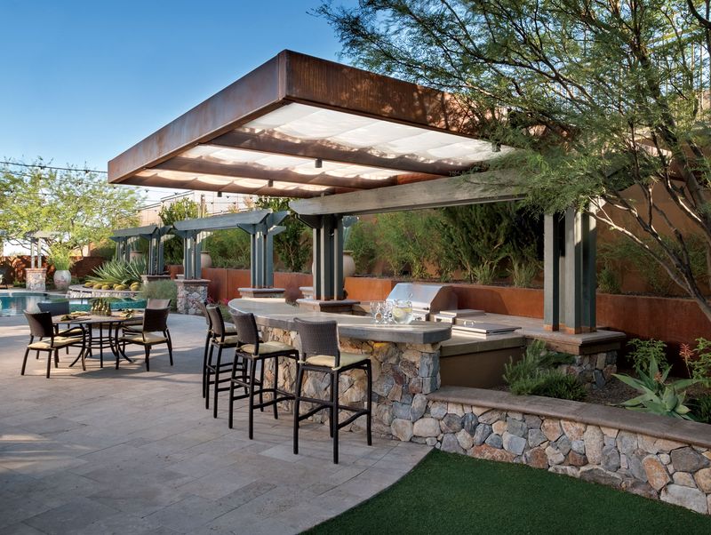 How Phoenix Residents Design Their Backyards For Year-Round Living - Decor Hint Multi-Season Outdoor Kitchens