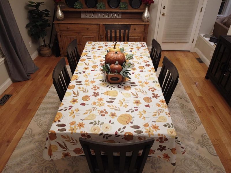 8 Classic Decor Items In The Villages Homes Losing Value Fast And 7 That Never Held Much Worth - Decor Hint Plastic Tablecloths