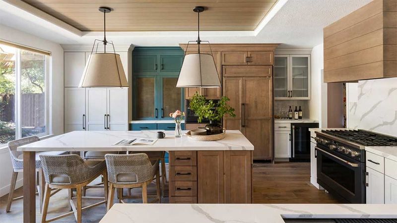 14 Kitchen Deal-Breakers That Make Colorado Homebuyers Run For The Hills, Interior Designers Reveal What To Avoid - Decor Hint Smell-Trapping Ventilation