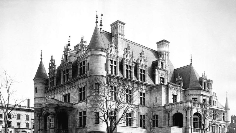 Millionaires' Row Then And Gone: Vintage Photos Of Long-Lost Gilded Age Mansions - Decor Hint From Family Home To Bergdorf Goodman