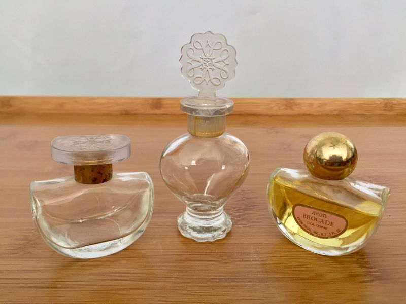 6 North Carolina Antiques In Cary That Might Be Priceless And 6 Ones That Are Worthless - Decor Hint Vintage Avon Bottles