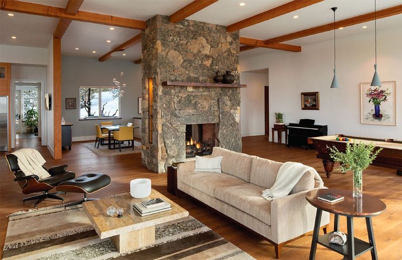 Stone Or Concrete Fireplace Features