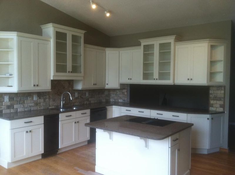 11 Outdated Kitchen Trends In Kentucky, And 9 Classics That Never Go Out Of Style - Decor Hint Matchy-Matchy Kitchen Sets Create Museum Displays