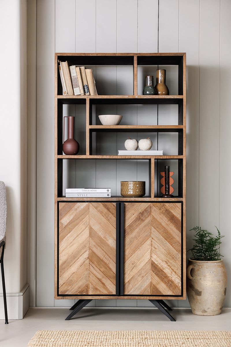 Incorporate Vertical Storage Solutions