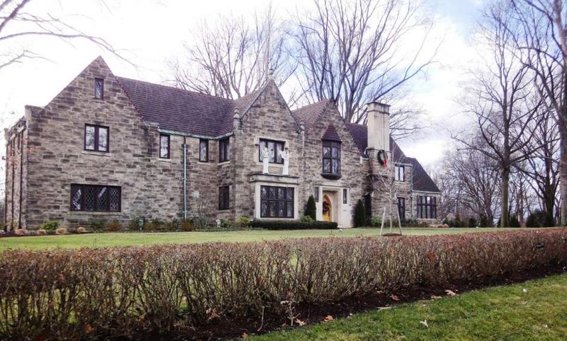 Fox Chapel Manor
